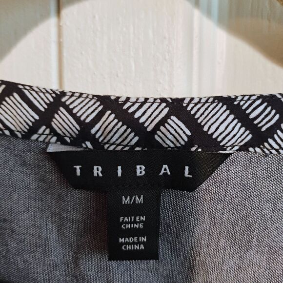 Tribal Black and White Graphic Tank Top with Bib Collar - Picture 8 of 14